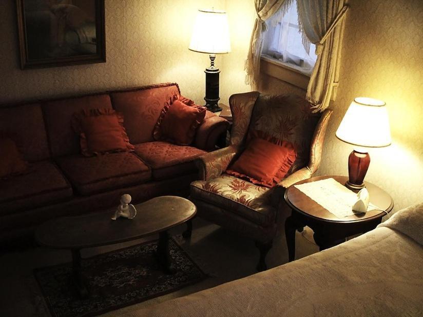 Franklin Terrace Bed And Breakfast Room photo